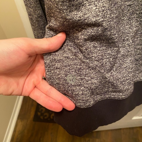 Lululemon Jacket - Picture 6 of 6